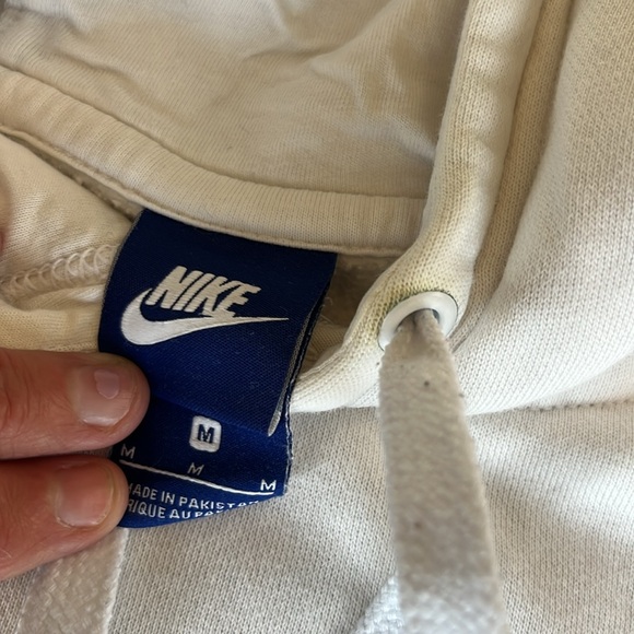 Nike pullover - Picture 2 of 2
